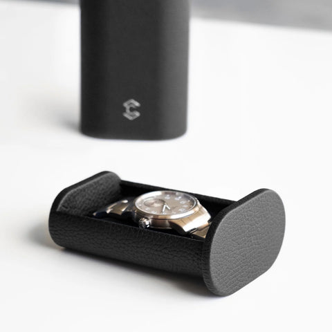 The Oscar 1 Watch Roll - Black